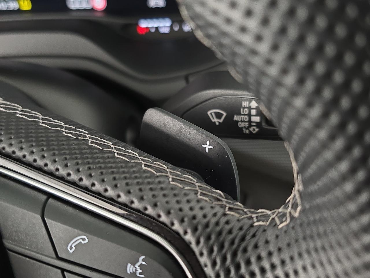 Audi Q2 35 2.0 tdi s line edition s-tronic