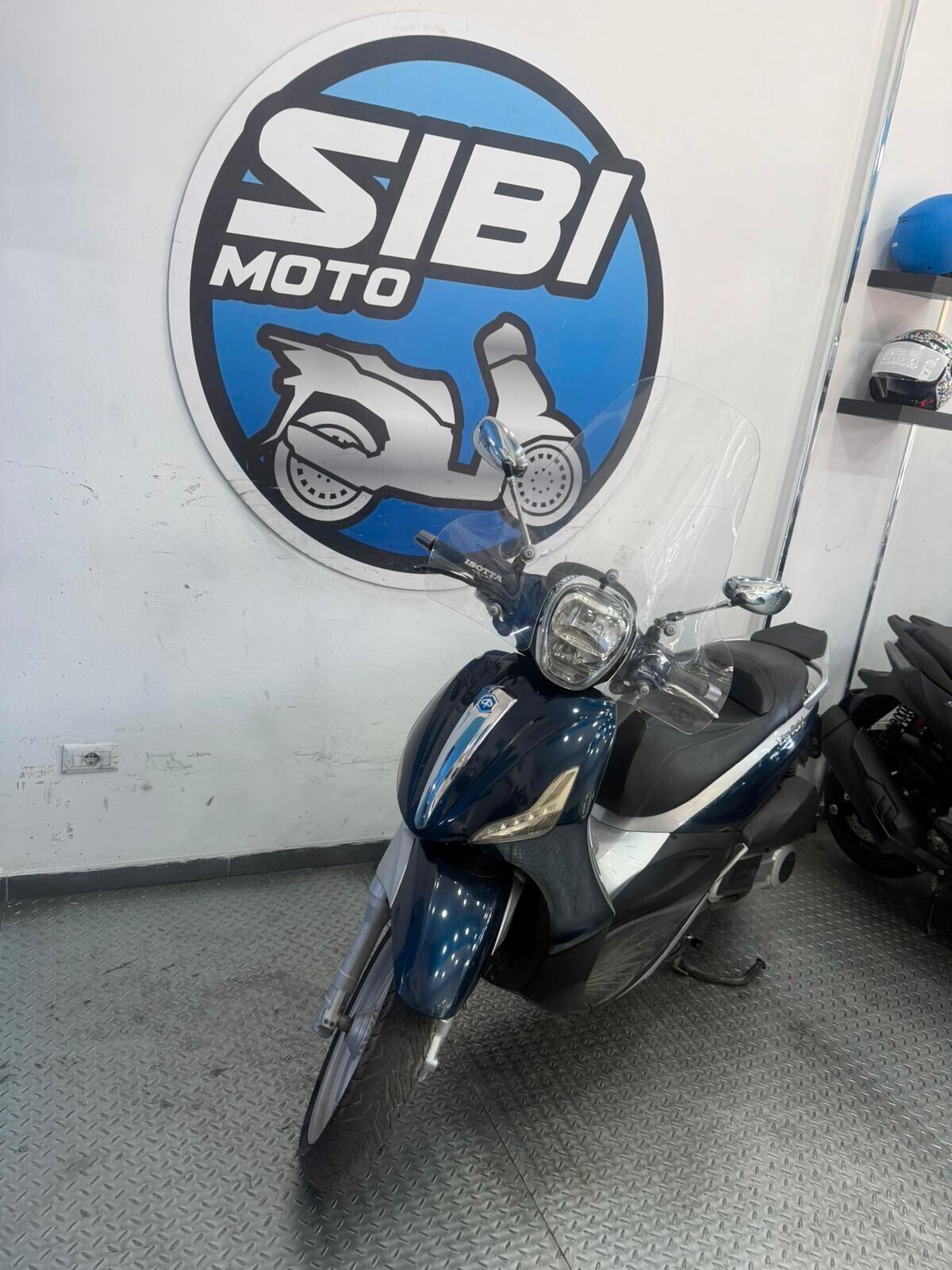 Piaggio Beverly 300