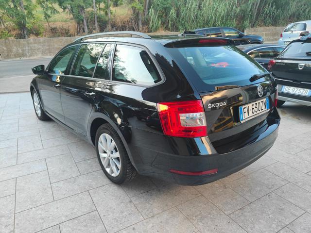SKODA Octavia 1.5 DSG Wagon Executive G-Tec