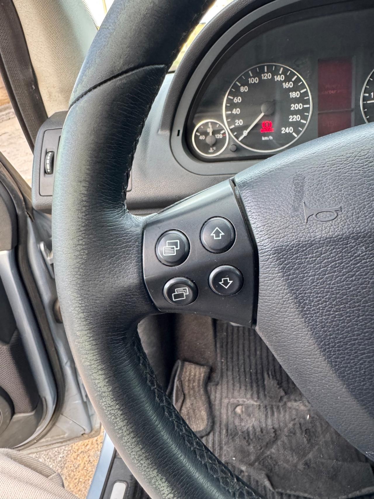 Mercedes-benz A 180 CDI POCHI CHILOMETRI