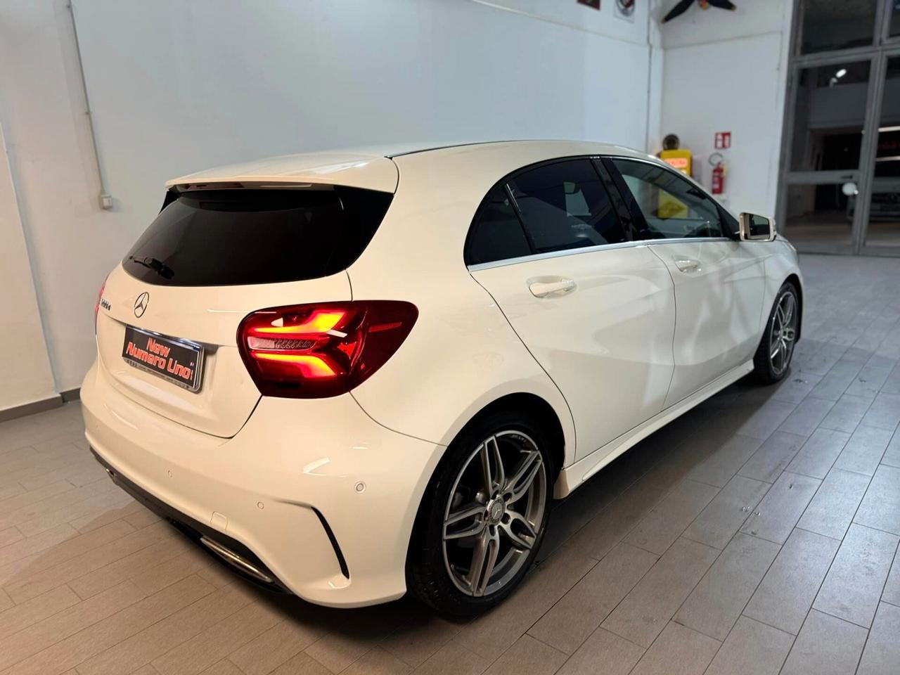 Mercedes-benz A 200 Mercedes Classe A200 CDI 136cv Premium Amg 2017