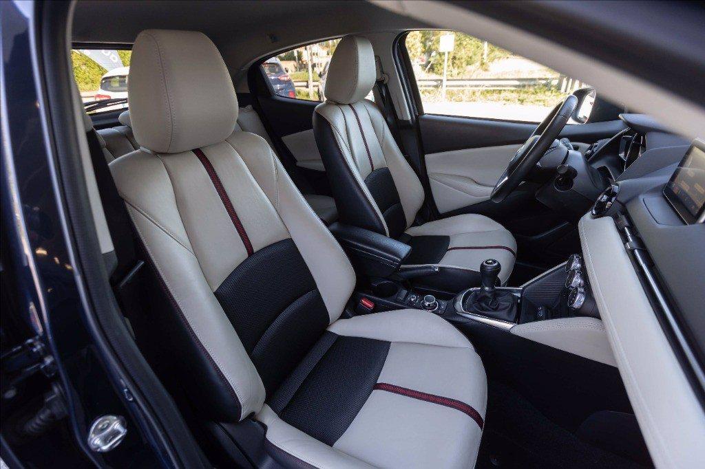 MAZDA 2 1.5 Exceed 90cv del 2015