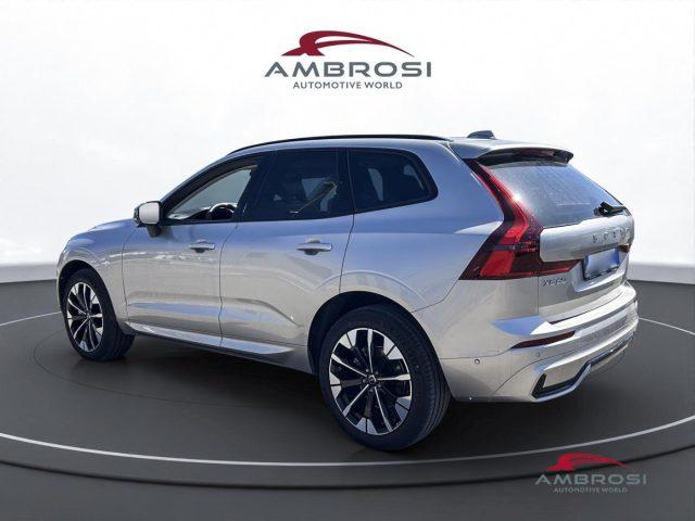 VOLVO XC60 B5 AWD Mild hybrid Benzina Ultra Dark