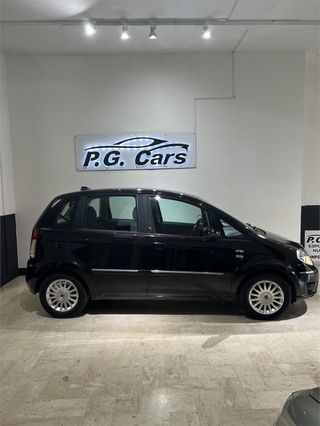 LANCIA Musa Musa 1.4 8V Ecochic (GPL) 5th Avenue