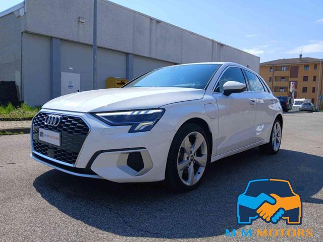 AUDI A3 SPB 40 TFSI e S tronic Business Advanced!