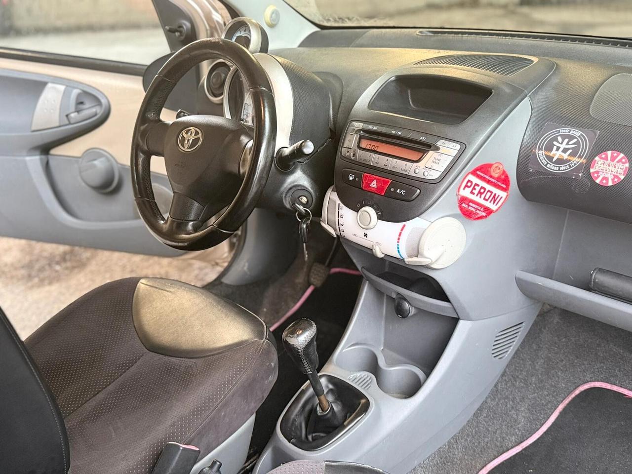 Toyota Aygo 1.0 12V VVT-i 3 porte Sound
