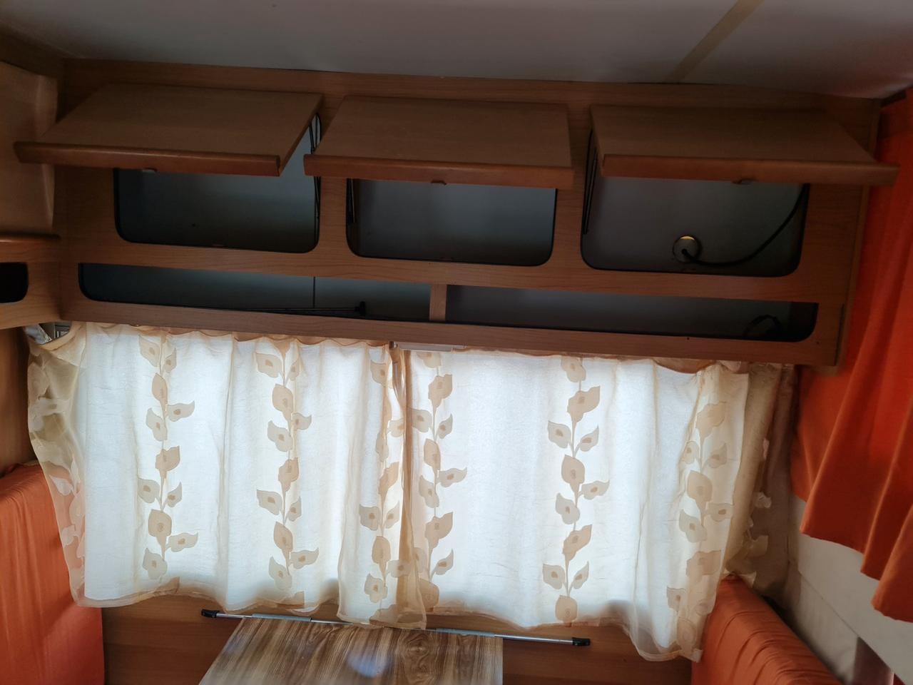 CAMPER FORD TRANSIT ROLLER TEAM 5 POSTI