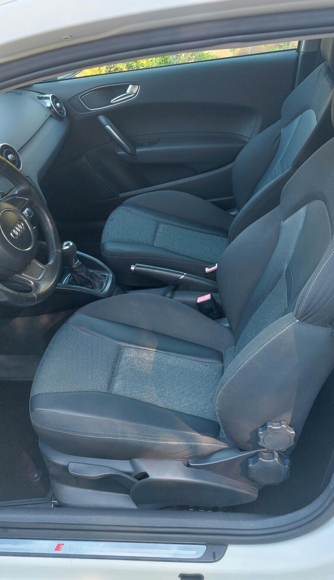 Audi A1 1.6 TDI 105 CV Attraction