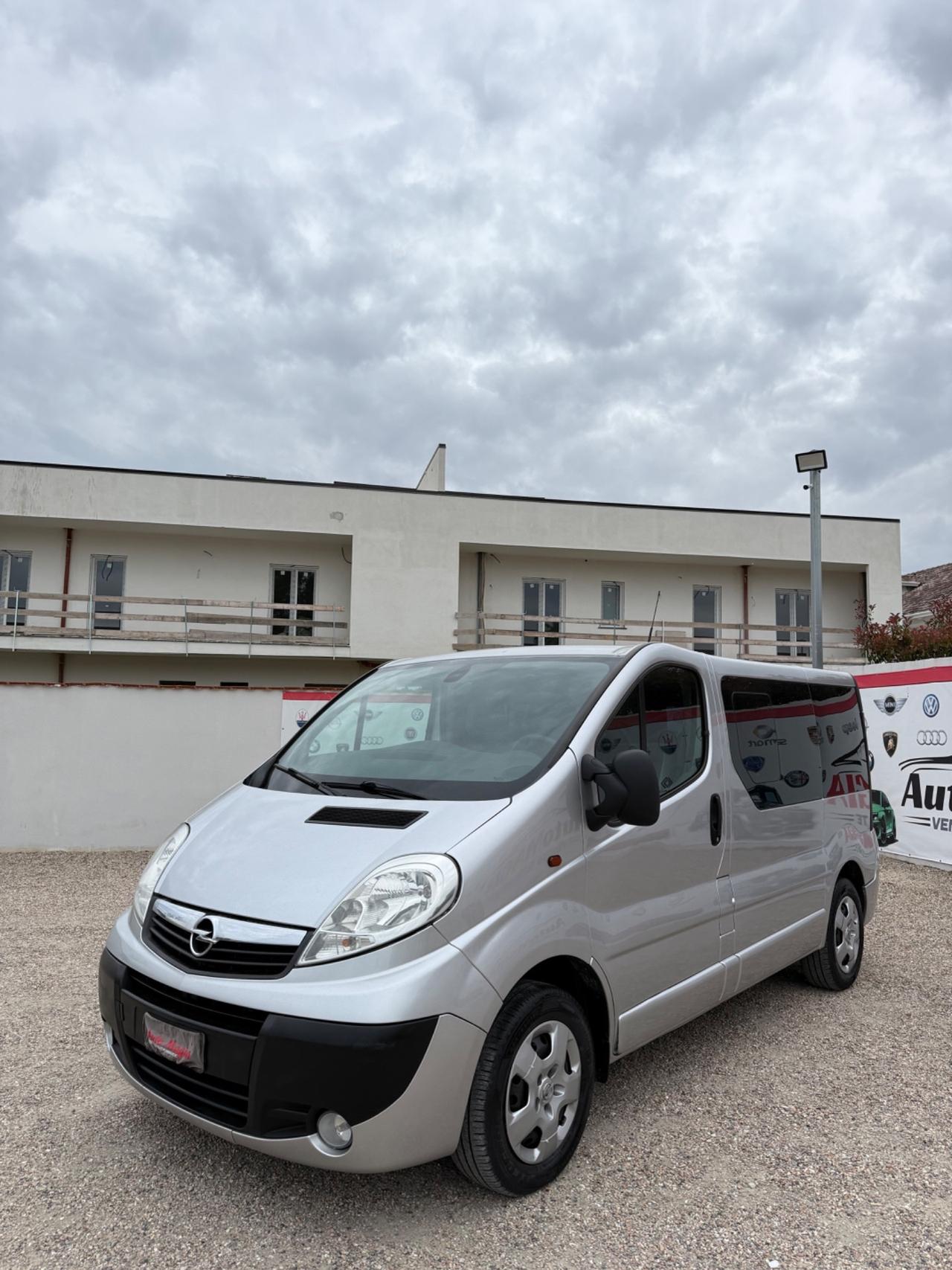Opel Vivaro 29 2.0 CDTI PC-TN Combi 9 posti Fap