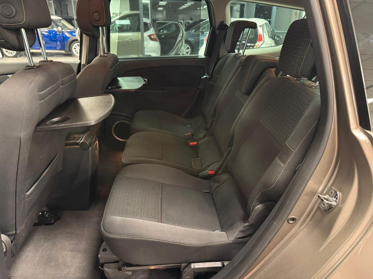 Renault Scenic GRAND Scénic X-Mod 1.6 benzina *7 POSTI*