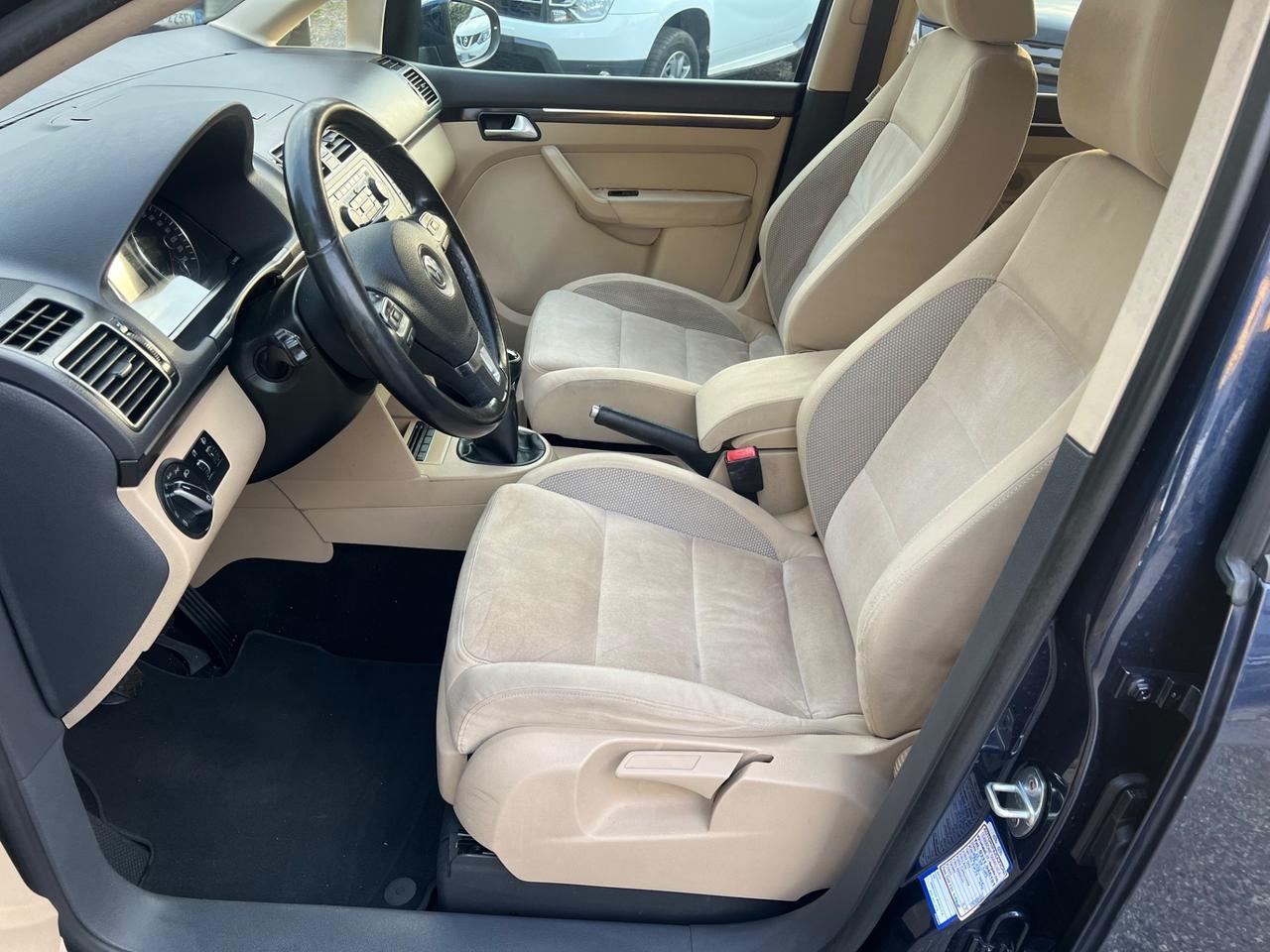 Volkswagen Touran Business 2.0 TDI 140 CV Highline