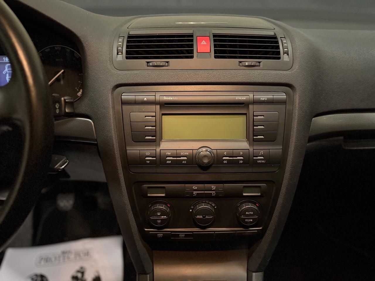 Skoda Octavia 1.6 Ambiente GPLine NEOPATENTATI