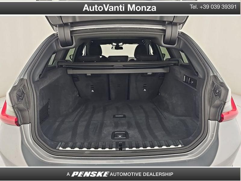 BMW Serie 3 318d Touring mhev 48V MSport auto con gancio traino