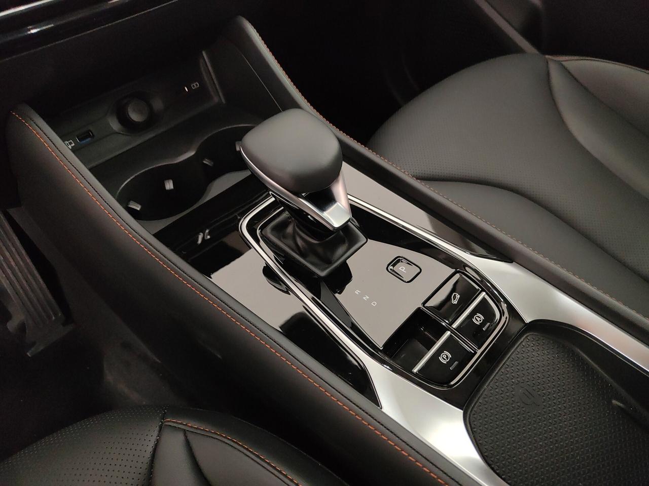 Mg EHS Plug-in Hybrid Luxury