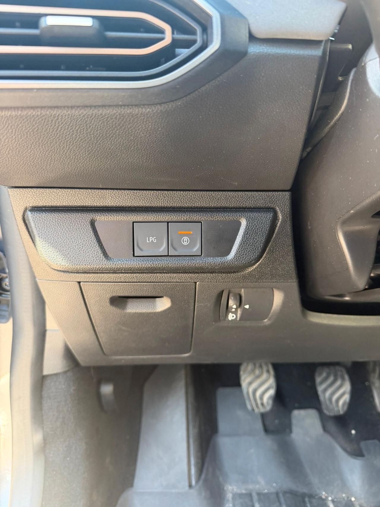 Dacia Sandero Stepway 1.0 TCe 90 CV CVT Extreme