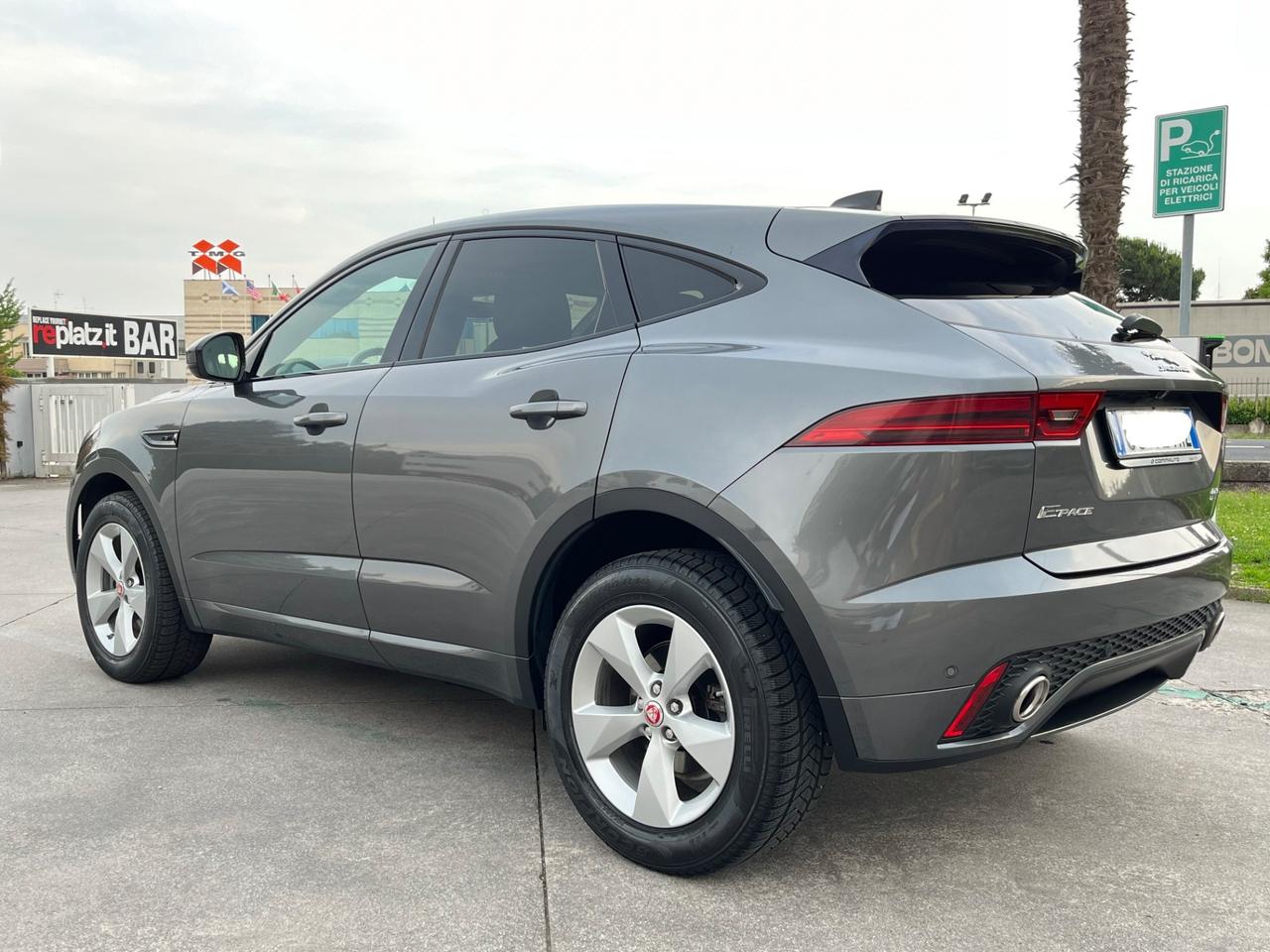 Jaguar E-Pace 2.0D 150 CV AWD R-Dynamic