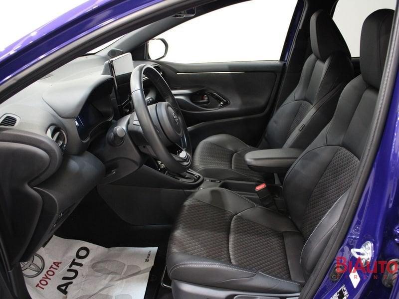 Toyota Yaris Yaris 1.5h 130 Lounge