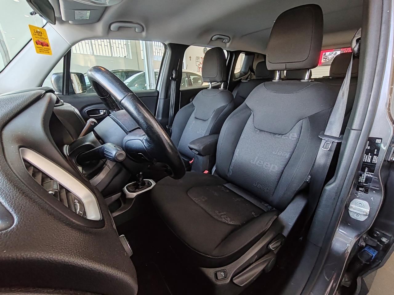 Jeep Renegade 1.6 E-TorQ EVO Longitude 2016