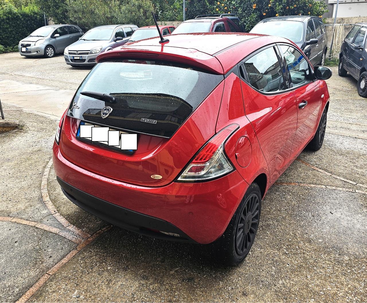 Lancia Ypsilon 1.0 HYBRID KM 28000 10/2020