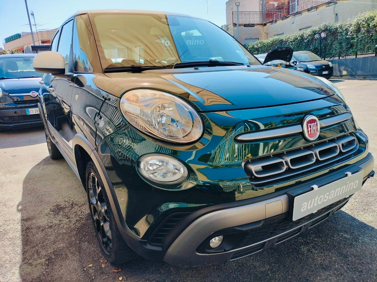 Fiat 500L 1.3 Multijet 95 CV Cross 11/2020 Verde Tetto BiancoCerchi Total black Retrocamera sensori post.