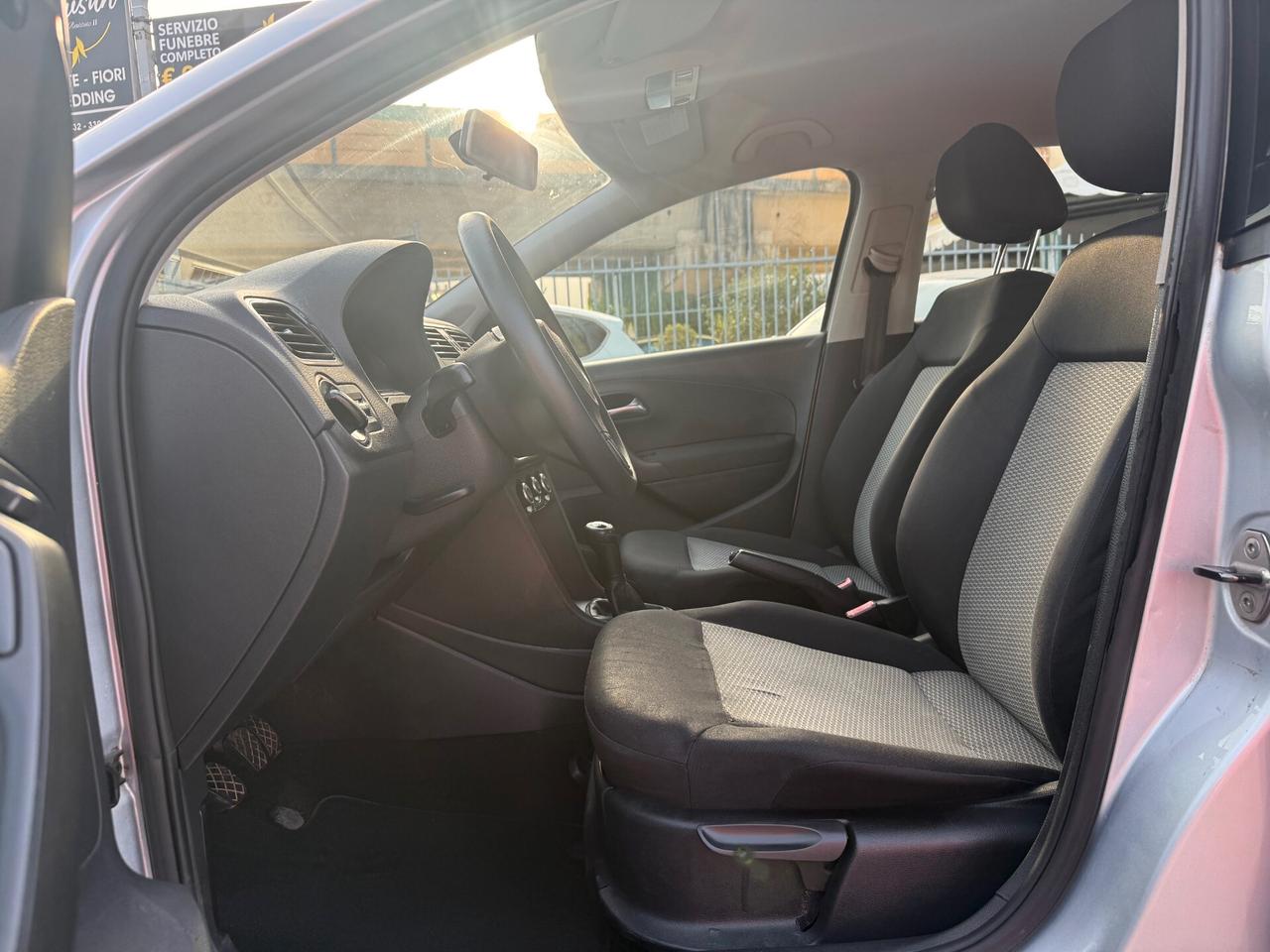 POLO 1.6 DIESEL 75CV ANNO 2010-OK NEOP. PERFETTA