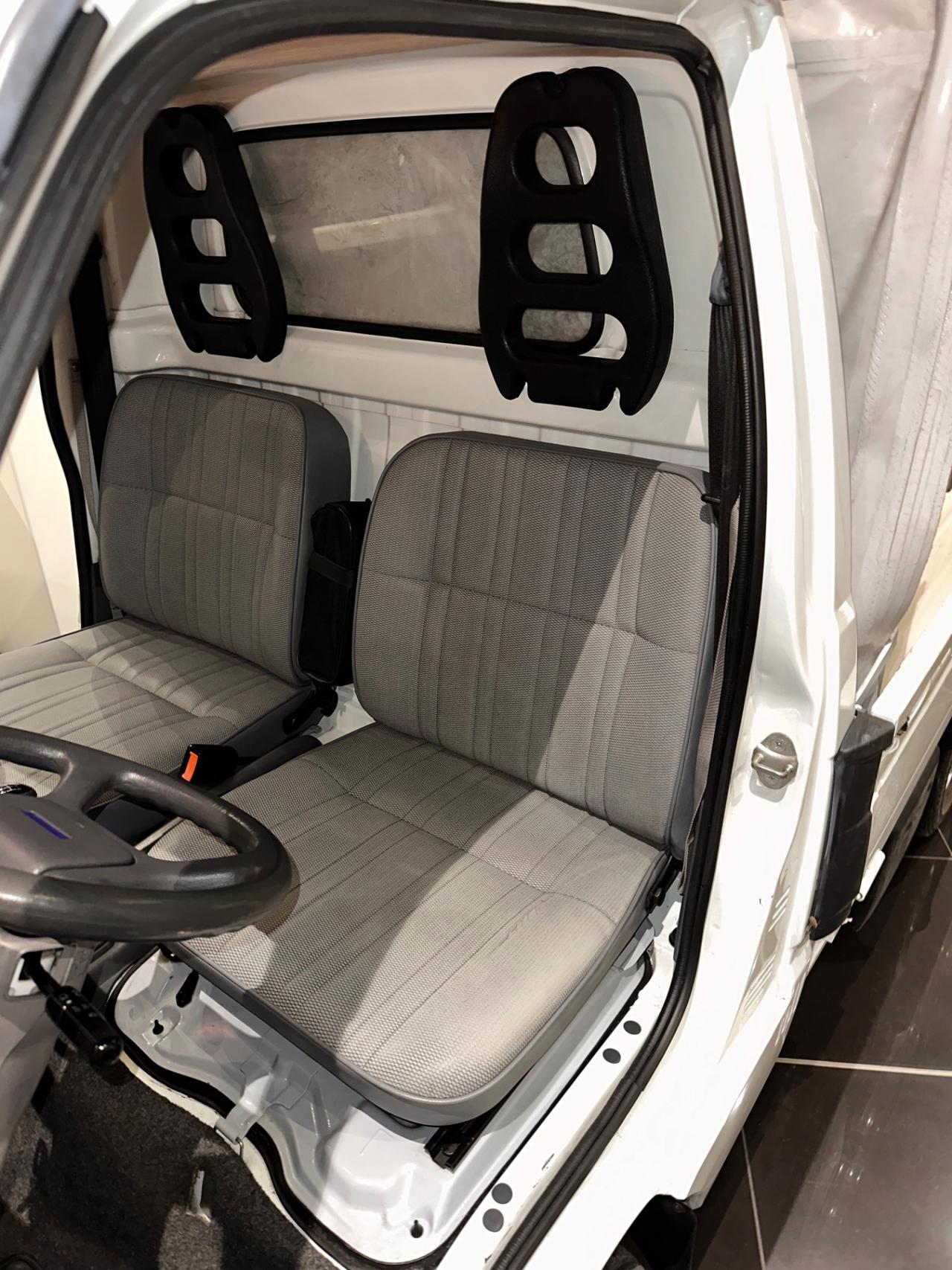 Piaggio Porter 1.3i 65CV 4x2 Maxxi Pianale
