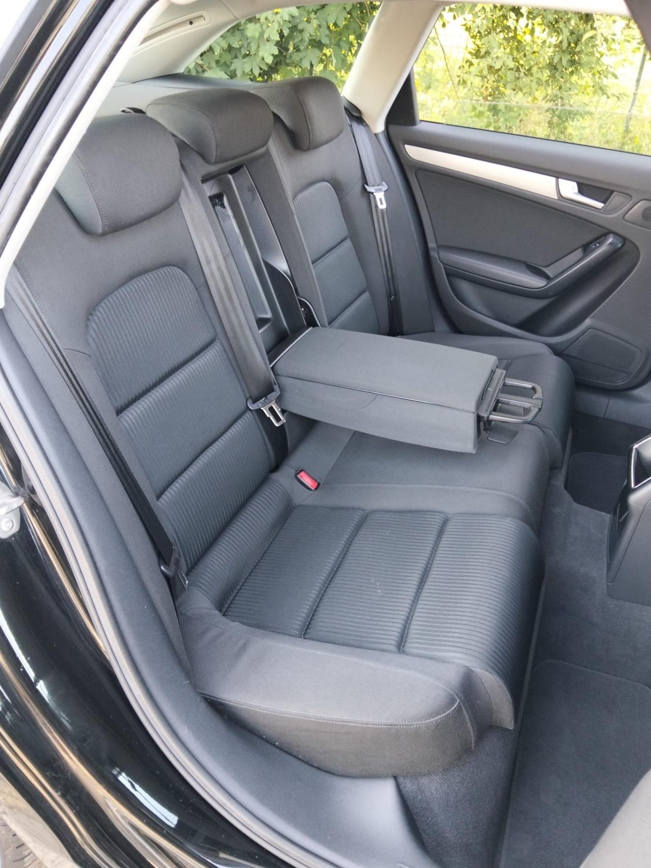Audi A4 Avant 2.0 TDI 143CV F.AP. Bluetooth*Cerchi