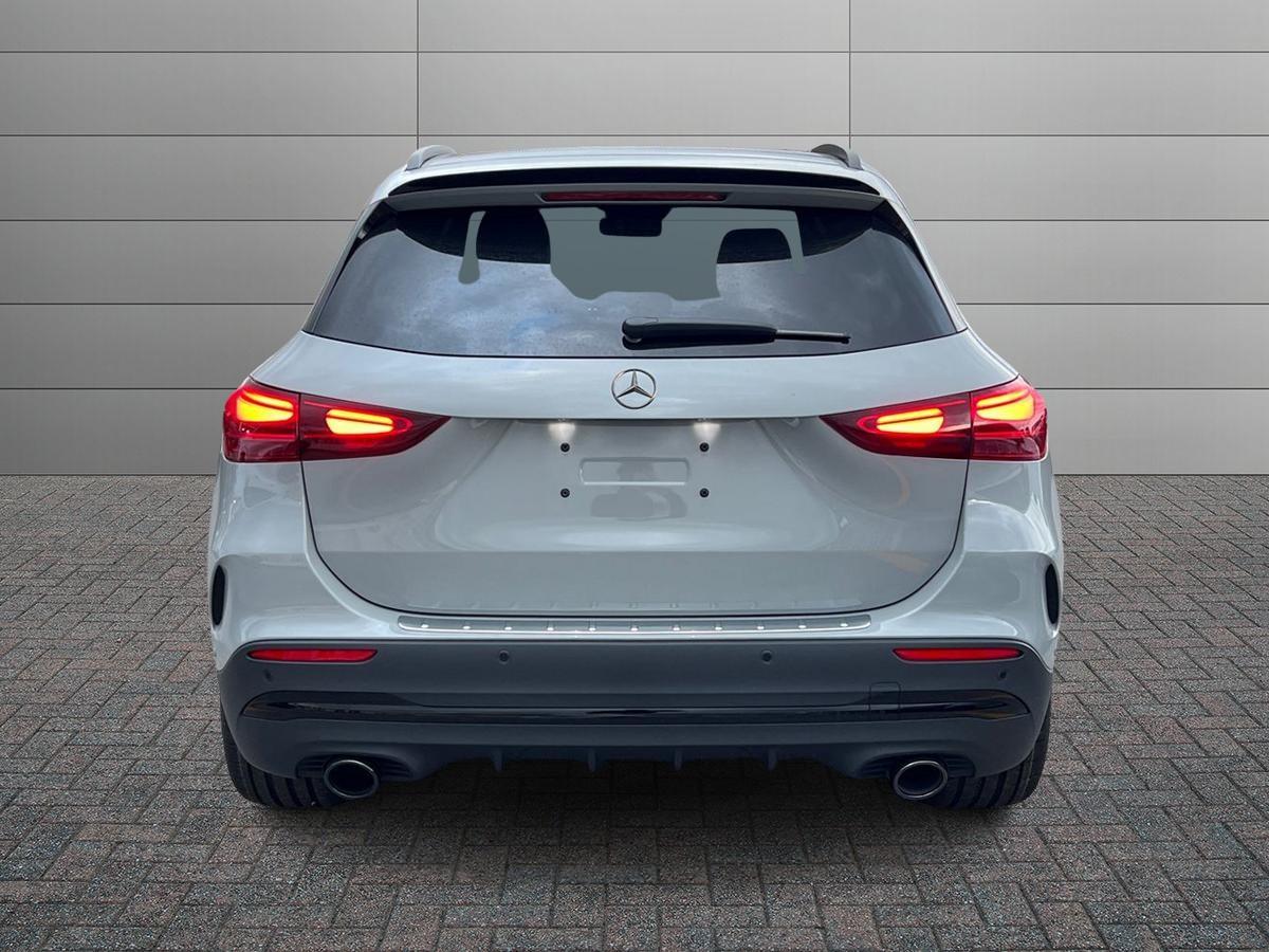 Mercedes-Benz Mercedes-AMG GLA 35 4MATIC