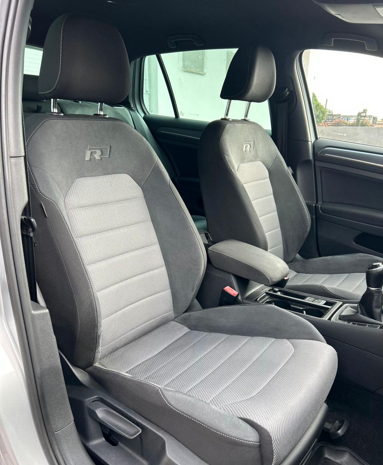 Volkswagen Golf 1.6 TDI 110 CV 5p. Sport Edition BlueMotion Technology