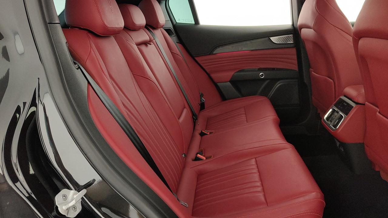 MASERATI Grecale 2.0 mhev Modena 330cv auto