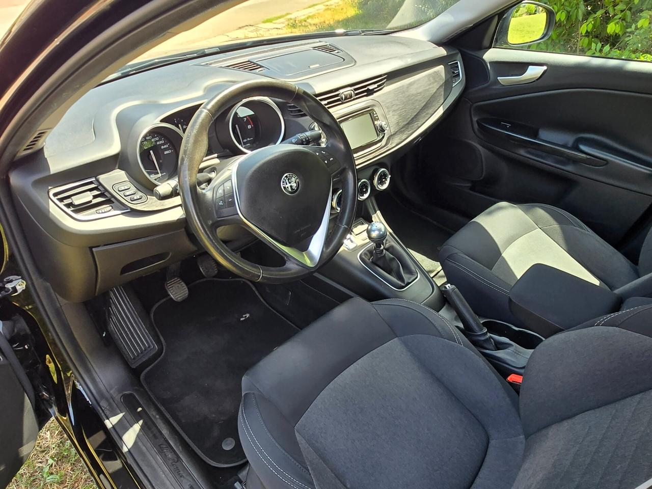 Alfa Romeo Giulietta 1.4 Turbo 120 CV