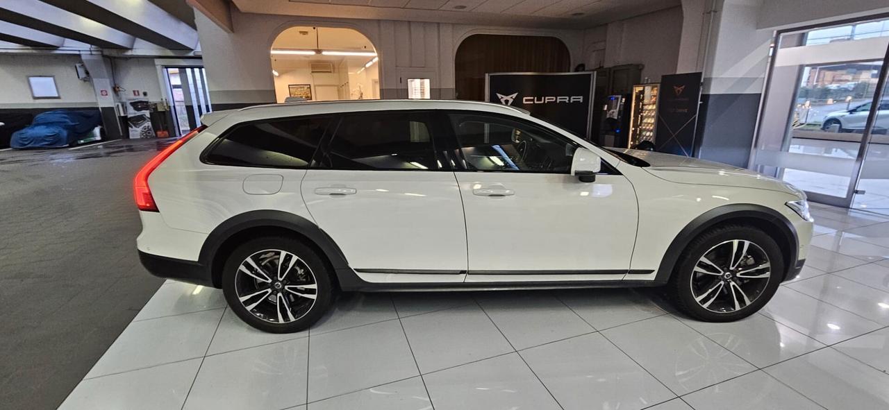 Volvo V90 Cross Country V90 Cross Country D5 AWD Geartronic Pro