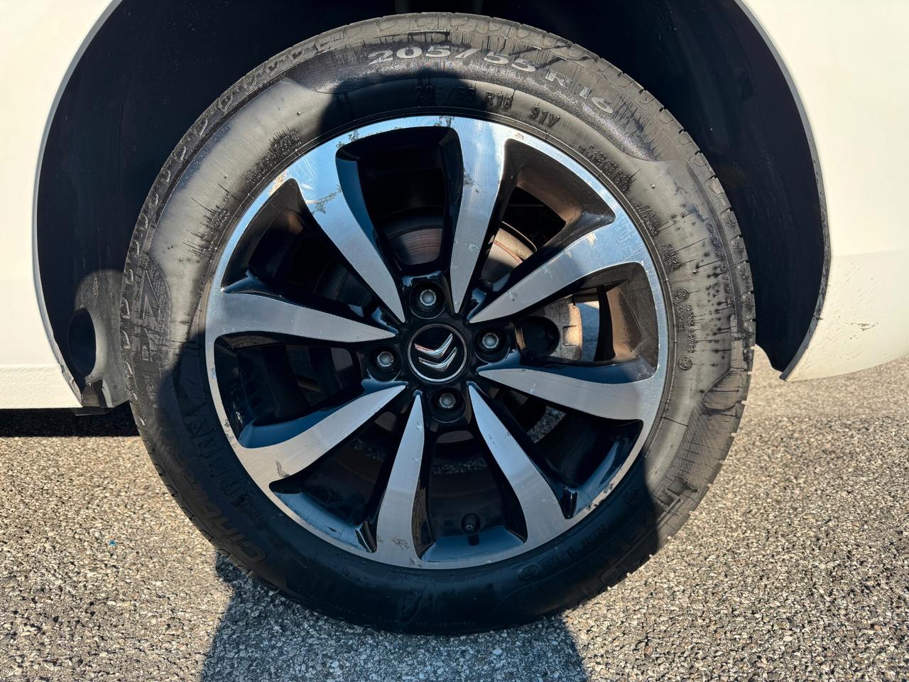 Citroen C4 BlueHDi 100 Feel Neopatentati