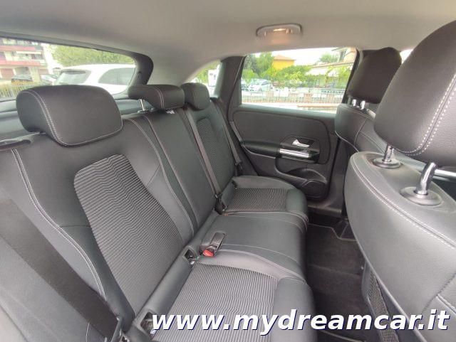 MERCEDES-BENZ B 180 d 116CV Automatic Sport