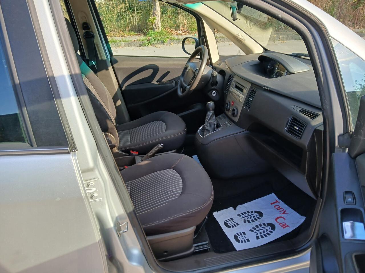 Lancia MUSA 1.3 Mjt 95 CV 5th Avenue anno 2011