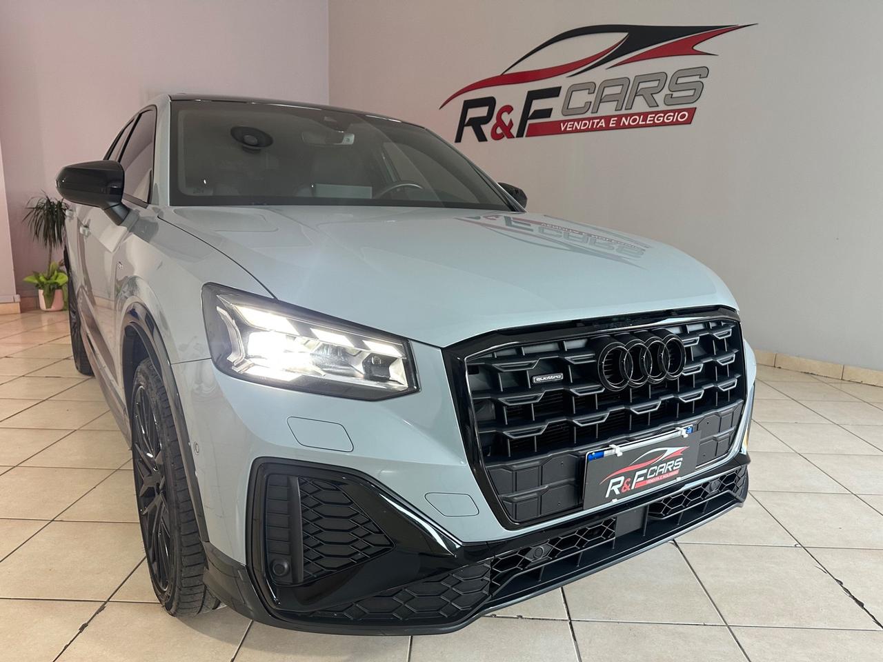 Audi Q2 35 TDI S tronic Identity Black