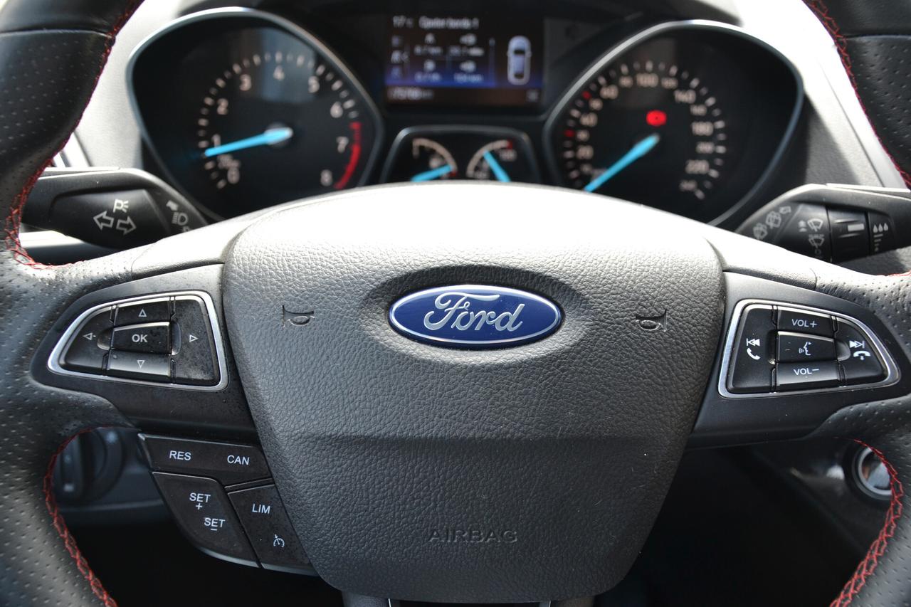 Ford Kuga 1.5 ECOBOOST 120CV 2WD ST-LINE **PREZZO VERO**