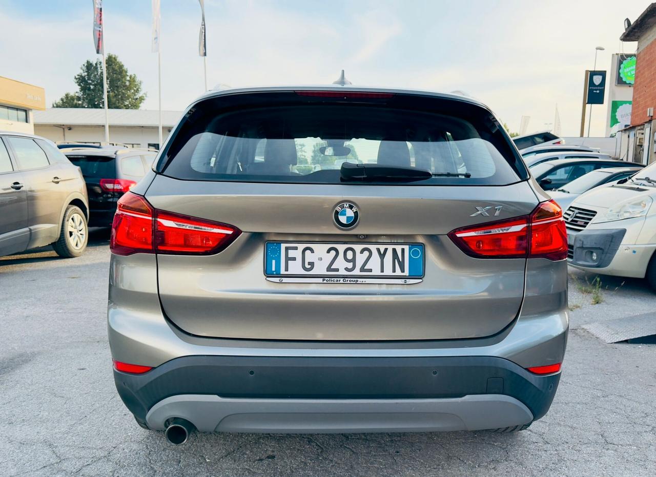 Bmw X1 sDrive18d Advantage