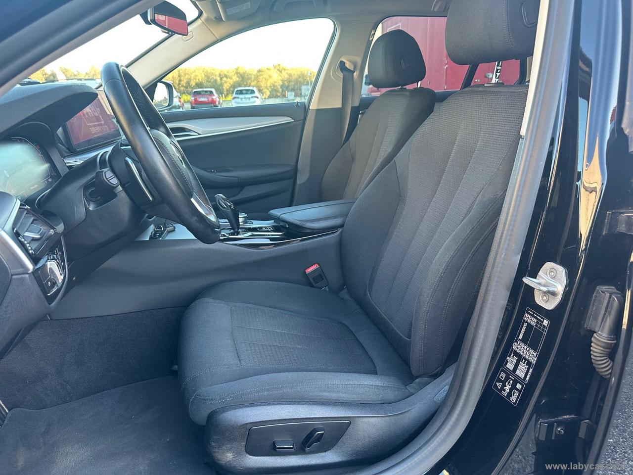 BMW 520d 48V xDrive Touring Business