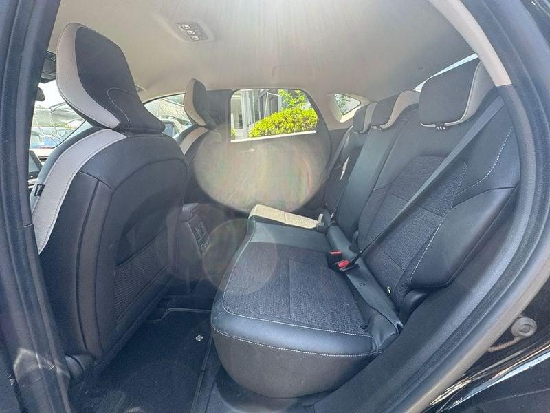 Renault Captur 1.6 E-Tech full hybrid Techno 145cv auto