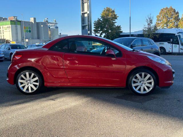 PEUGEOT 207 1.6 VTi 120CV CC Féline