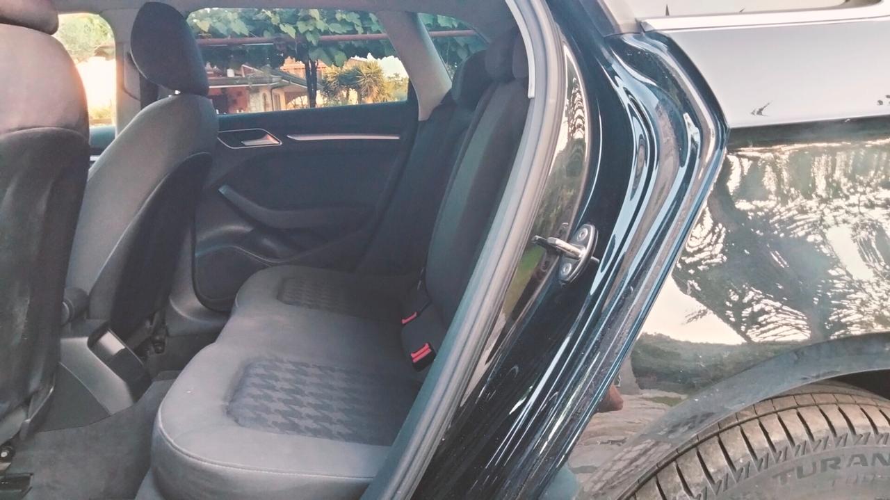 Audi A3 1.6 TDI clean diesel S tronic Ambition NEOPATENTATI 2017