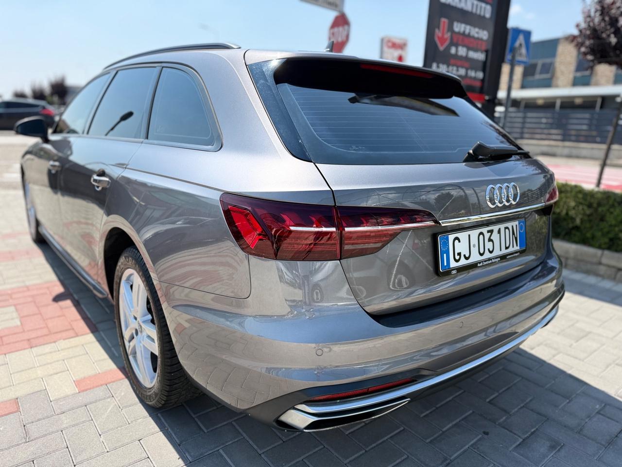 Audi A4 Avant 35 TDI/163 CV S tronic Business Advanced