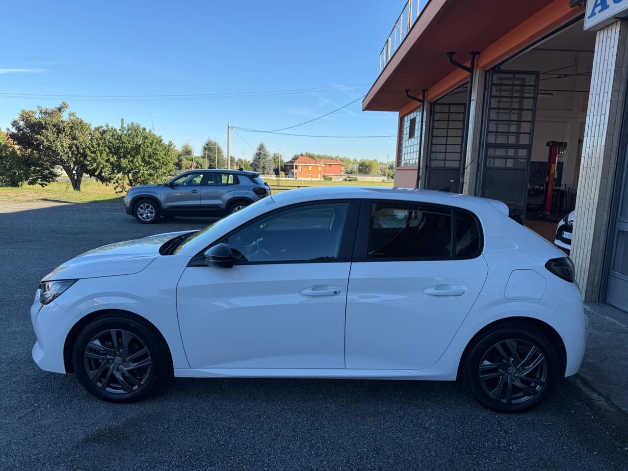 Peugeot 208 5 porte Active