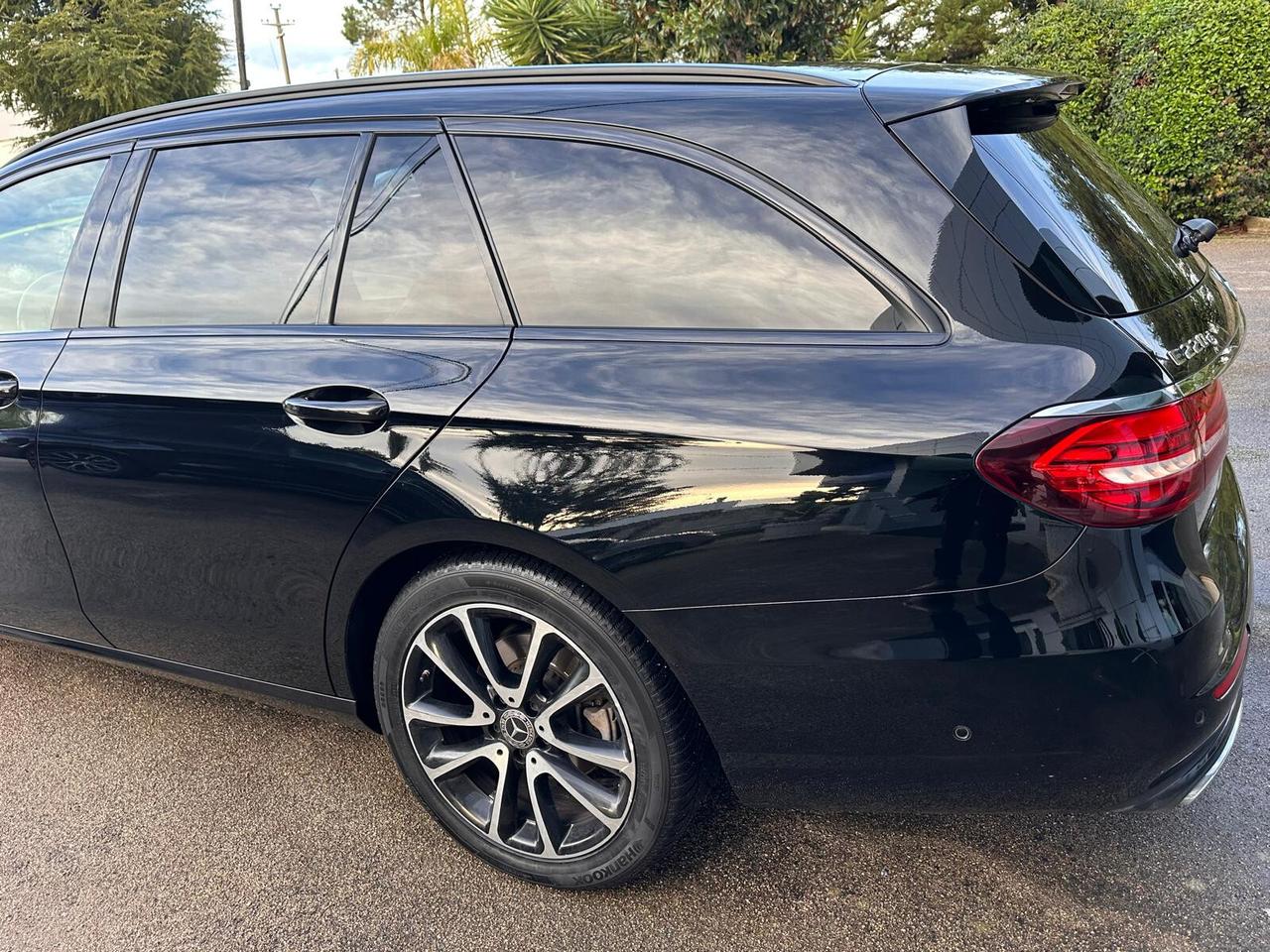 Mercedes E 220 d S.W. 4Matic Auto Business Sport