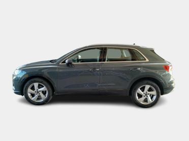 AUDI Q3 35 TDI S tronic Business Advanced