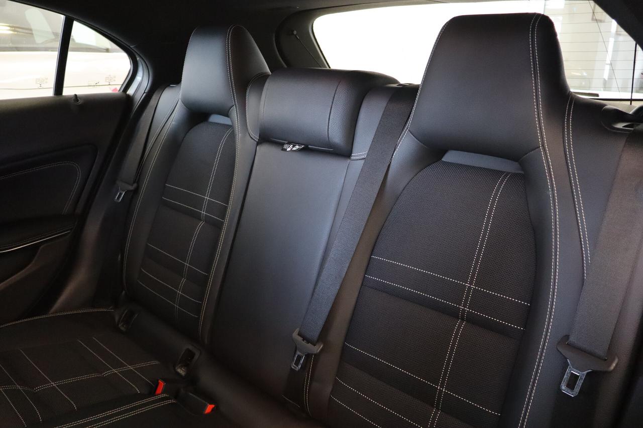 MERCEDES - BENZ A180 CDI SPORT AUTOMATICA