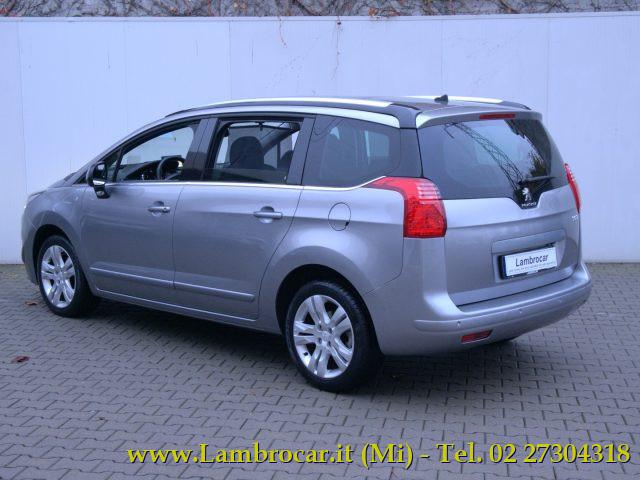 PEUGEOT 5008 1.6 HDi 115CV Allure 7 Posti