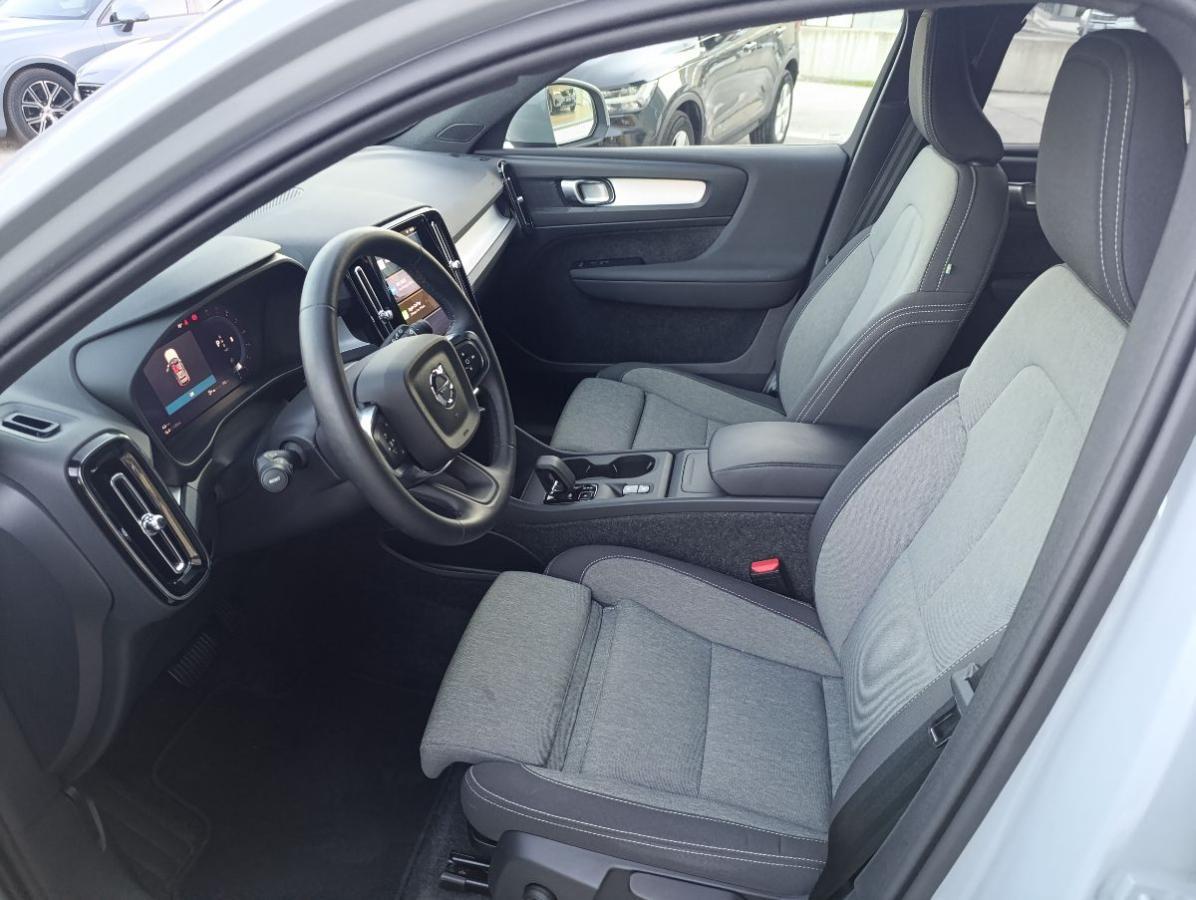 VOLVO - XC40 B3 CORE AUTOMATICO