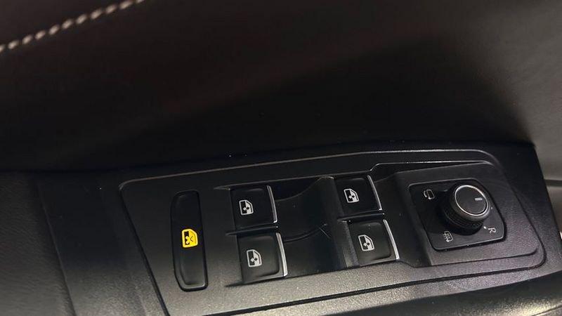 Volkswagen T-Roc T-Roc 2.0 TDI SCR 150 CV DSG R-Line